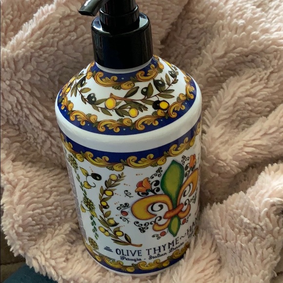 italian Deruta Other Italian Deruta Hand Soap 25 Oz Olive Thyme Poshmark